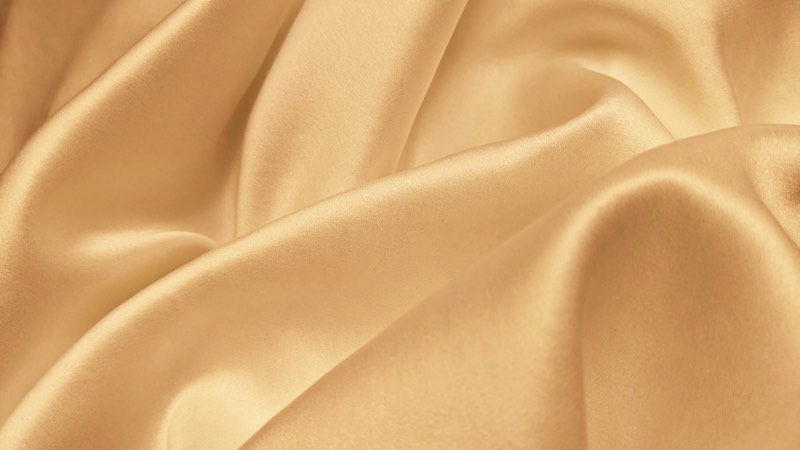 Silk in Gold