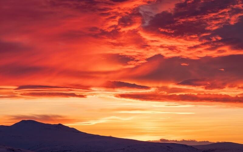 Sky with the colors of fire - red to orange to yellow