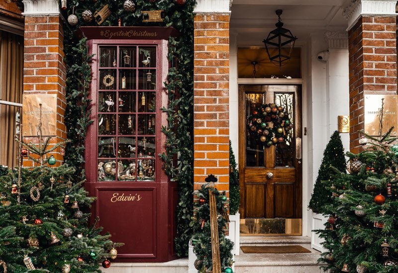 Christmas decorations at the entrance of a home
